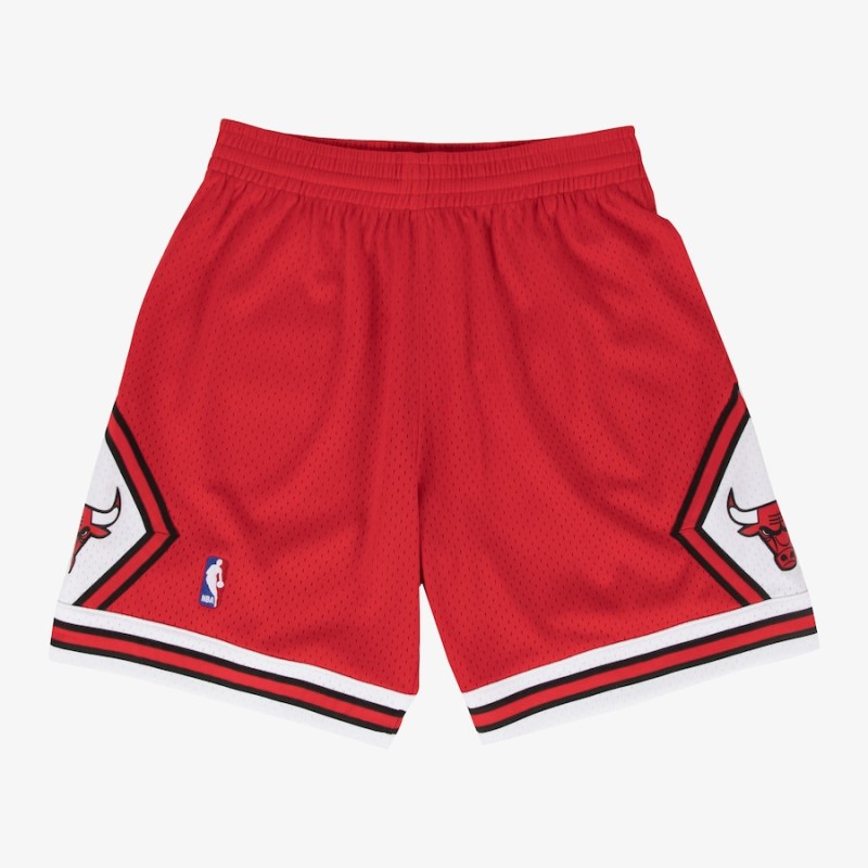 Short Chicago Bulls 1997